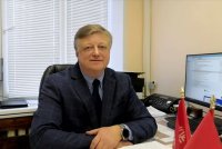 Черемицин Игорь Геннадьевич Директор  МБОУ «Средняя общеобразовательная школа № 126 имени Героя России Д.Г.Новосёлова»