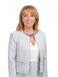 Плотникова Юлия Кимовна Главный врач  ГБУЗ «Иркутский областной центр по профилактике и борьбе со СПИД и инфекционными заболеваниями»