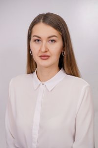 Стукова Людмила Юрьевна Учитель изобразительного искусства МБОУ «Гимназия №18»